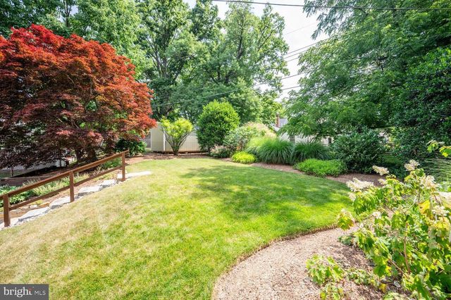 227 N EDISON ST, Arlington, VA 22203