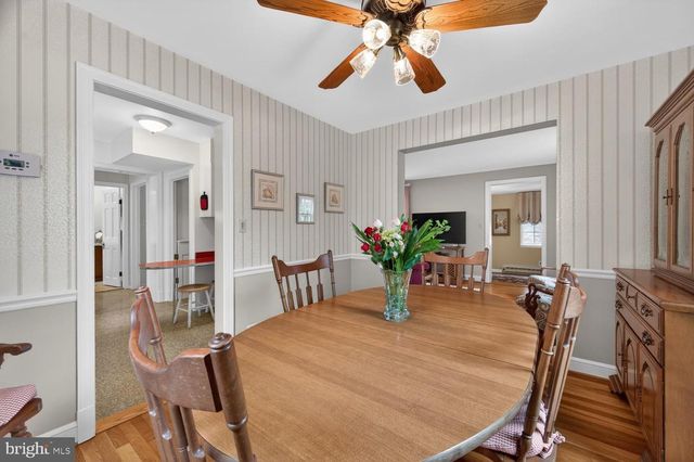227 N EDISON ST, Arlington, VA 22203