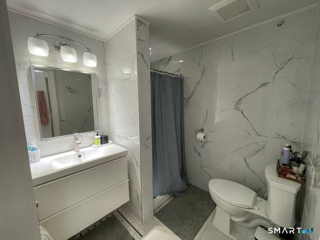 15 River Street 3C, Milford, CT 06460