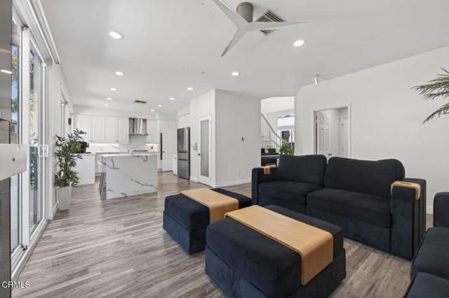 1611 Kapalua Drive, Oxnard, CA 93036