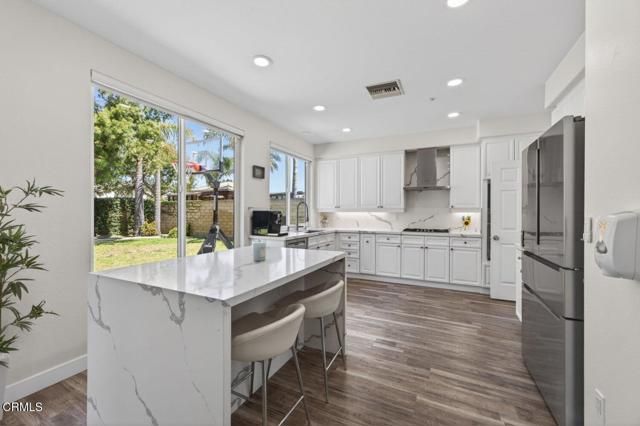 1611 Kapalua Drive, Oxnard, CA 93036