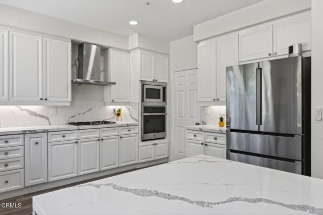 1611 Kapalua Drive, Oxnard, CA 93036