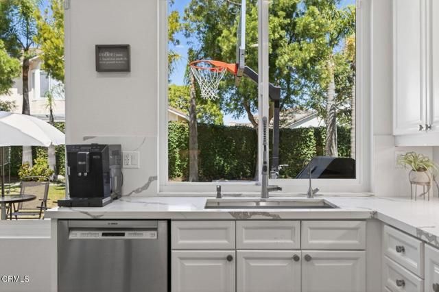 1611 Kapalua Drive, Oxnard, CA 93036