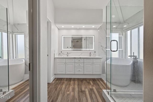 1611 Kapalua Drive, Oxnard, CA 93036