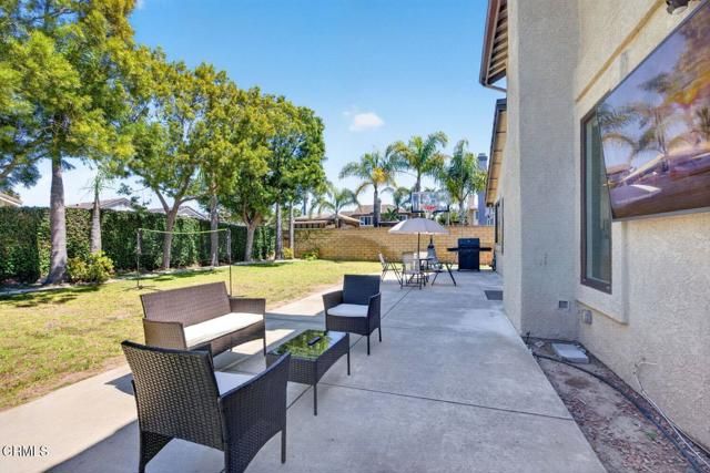 1611 Kapalua Drive, Oxnard, CA 93036