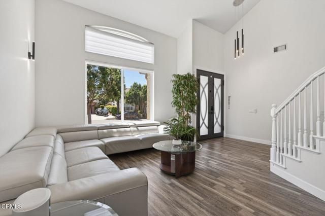 1611 Kapalua Drive, Oxnard, CA 93036