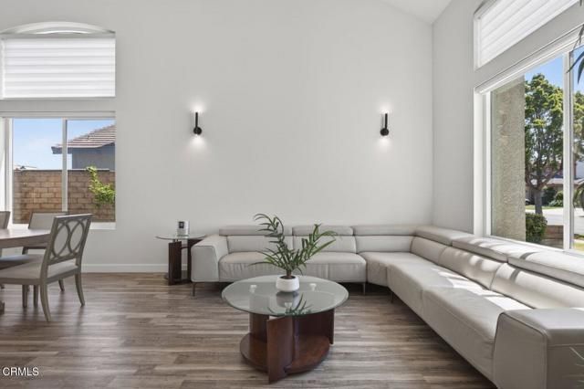 1611 Kapalua Drive, Oxnard, CA 93036