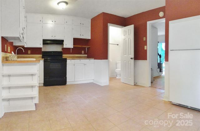 7714 Albemarle Road -, Charlotte, NC 28227