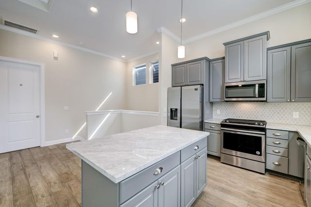 2119 Naomi Street A, Houston, TX 77054