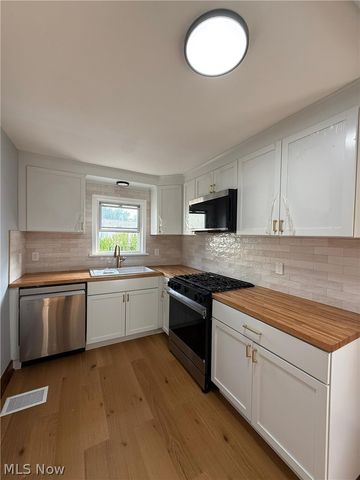 7740 Tod Avenue, Boardman, OH 44512