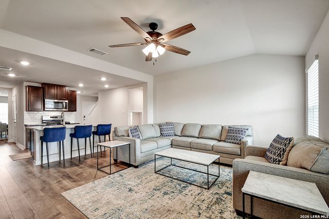 22506 Match Play, San Antonio, TX 78261