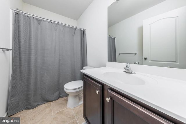 145 BUDDY POWELL LN, Wenonah, NJ 08090