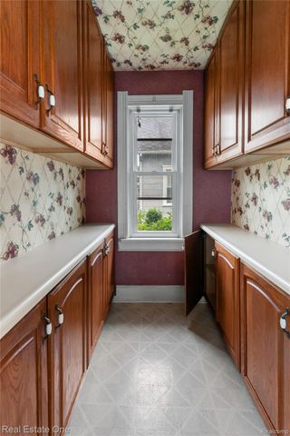 805 E 2nd Street, Monroe, MI 48161