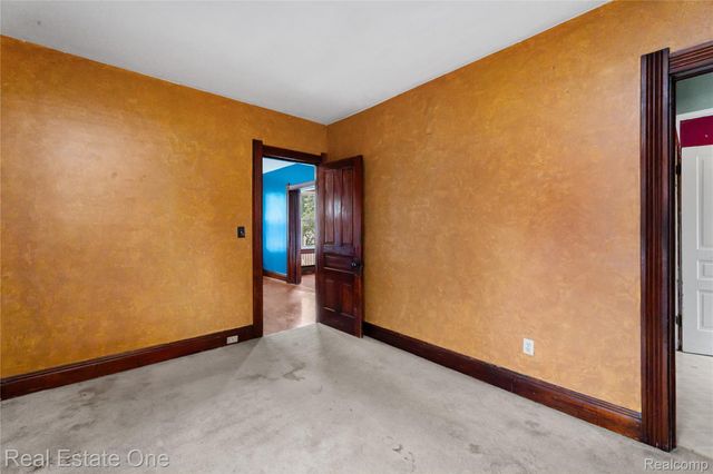 805 E 2nd Street, Monroe, MI 48161