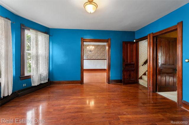 805 E 2nd Street, Monroe, MI 48161