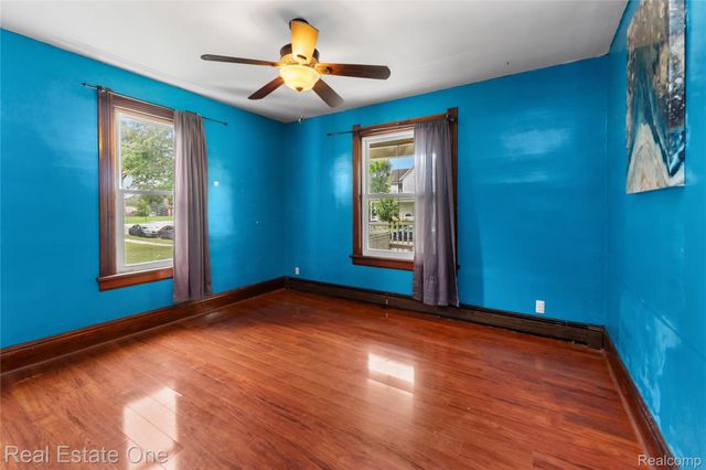 805 E 2nd Street, Monroe, MI 48161