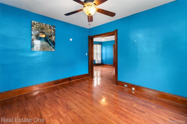 805 E 2nd Street, Monroe, MI 48161
