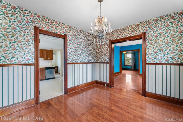 805 E 2nd Street, Monroe, MI 48161