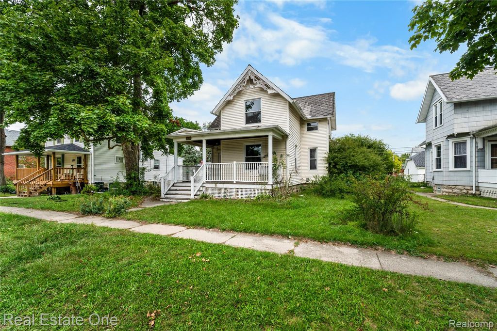 805 E 2nd Street, Monroe, MI 48161