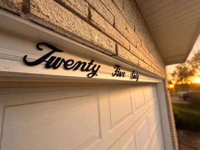 2560 W 61st Avenue, Merrillville, IN 46410