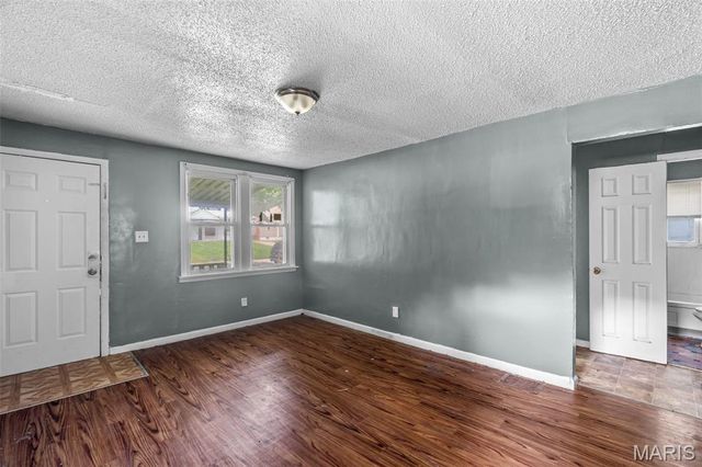 9708 Winkler Drive, Unincorporated, MO 63136