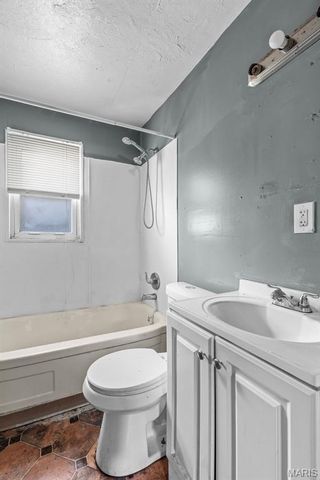 9708 Winkler Drive, Unincorporated, MO 63136