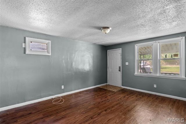 9708 Winkler Drive, Unincorporated, MO 63136