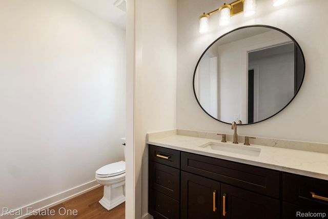 1517 KESSLER Avenue, Waterford Charter Township, MI 48320