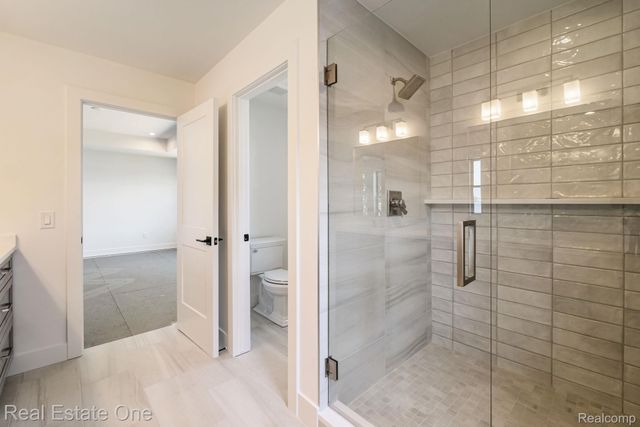 1517 KESSLER Avenue, Waterford Charter Township, MI 48320