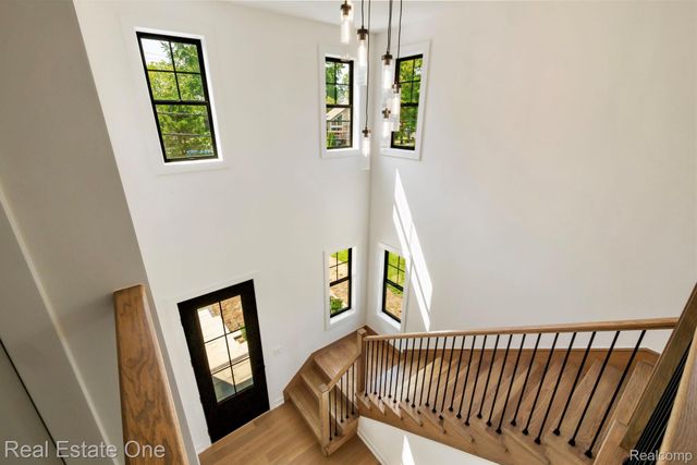 1517 KESSLER Avenue, Waterford Charter Township, MI 48320