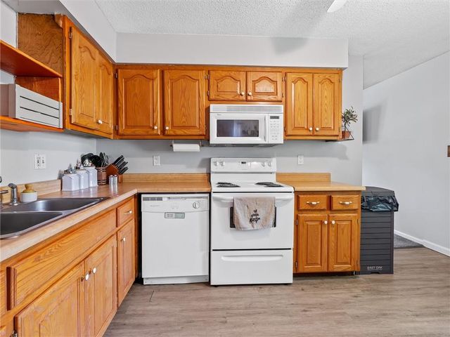 402 Clinton Street, Lathrop, MO 64465