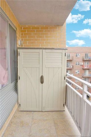 4317 UNION STREET 6E, Flushing, NY 11355