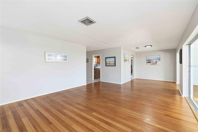 7011 9TH AVENUE W, Bradenton, FL 34209