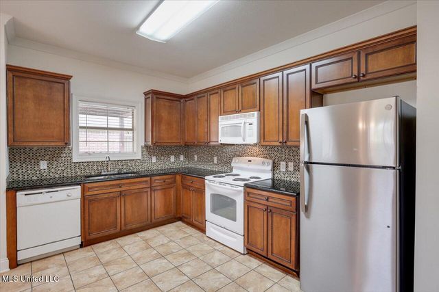 409 Sand Stone Place, Brandon, MS 39042