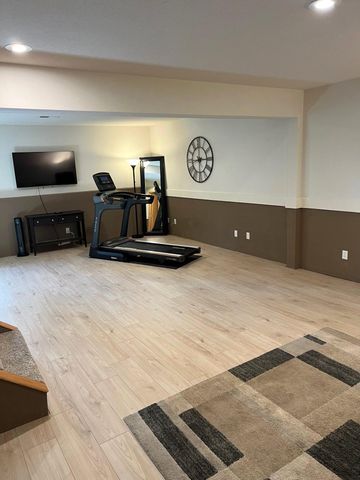 4806 22nd Street NE, Willmar, MN 56201