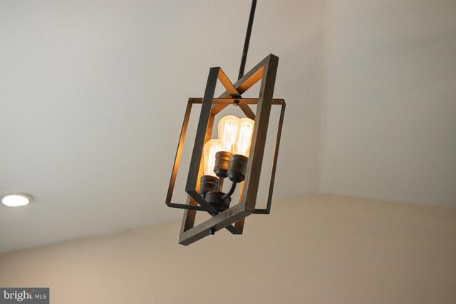 9 GROVE CT, Tuckerton, NJ 08087