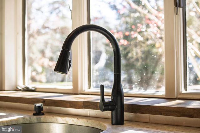 9 GROVE CT, Tuckerton, NJ 08087