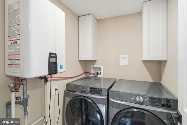 9 GROVE CT, Tuckerton, NJ 08087