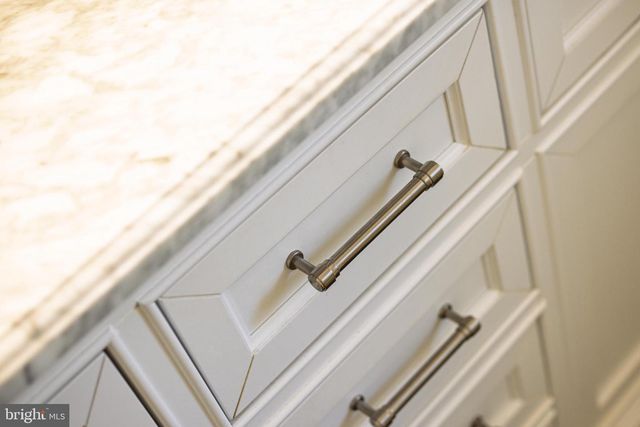 9 GROVE CT, Tuckerton, NJ 08087