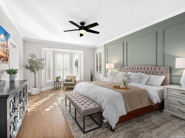 2 LAKESIDE DR, San Antonio, TX 78248