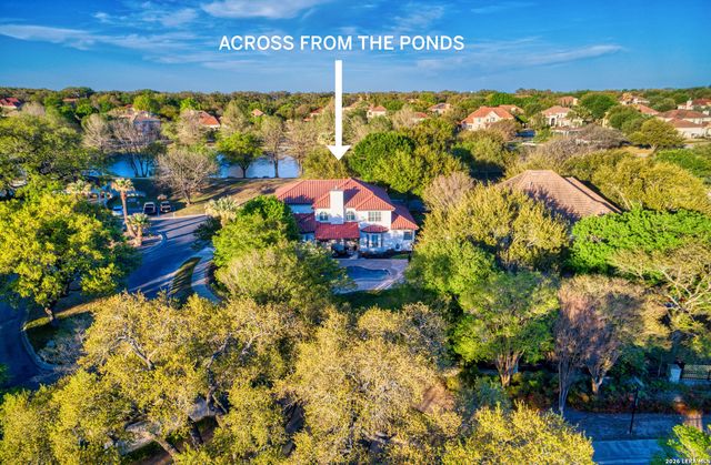 2 LAKESIDE DR, San Antonio, TX 78248
