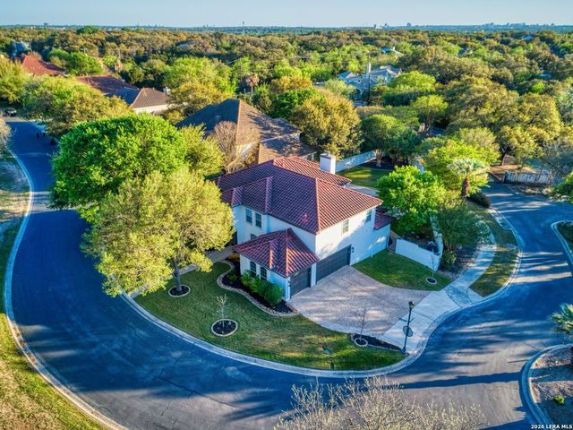 2 LAKESIDE DR, San Antonio, TX 78248