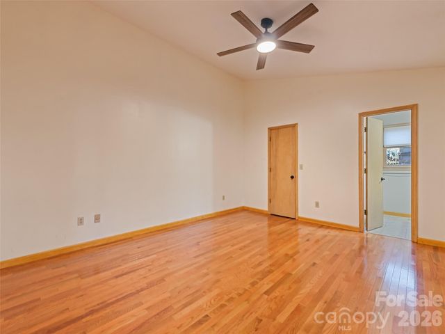 259 Hemlock Loop, Maggie Valley, NC 28751