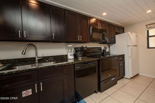 9812 Beach Boulevard D, Panama City, FL 32408