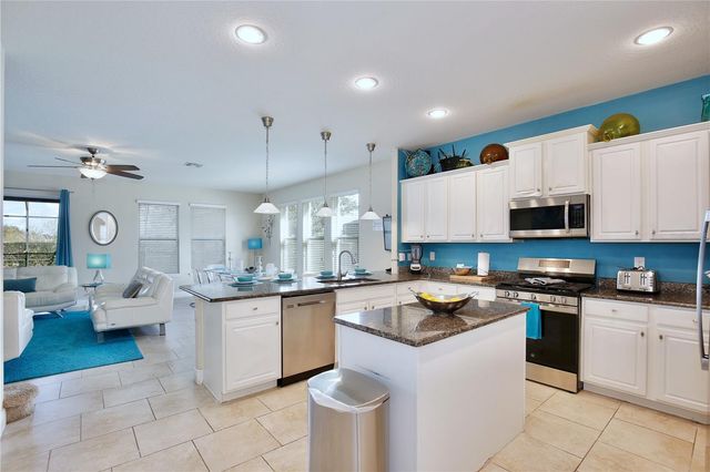 4119 OAKTREE DRIVE, Davenport, FL 33837