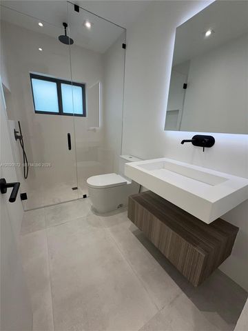 439 Hardee Rd, Coral Gables, FL 33146
