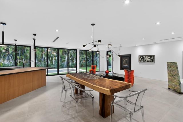 439 Hardee Rd, Coral Gables, FL 33146