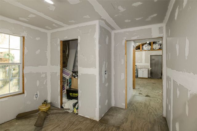 15045 County Road 4060, Scurry, TX 75158