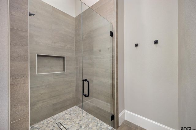 406 Sides Blvd, Bullard, TX 75757