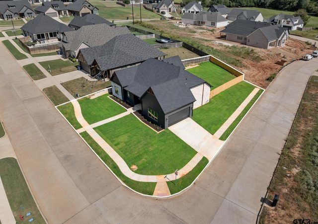 406 Sides Blvd, Bullard, TX 75757